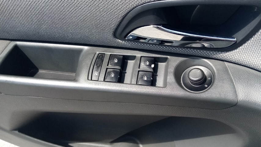 RABLJENO VOZILO CHEVROLET CRUZE 1,6 LS Mehanički mjenjač BENZIN 223298