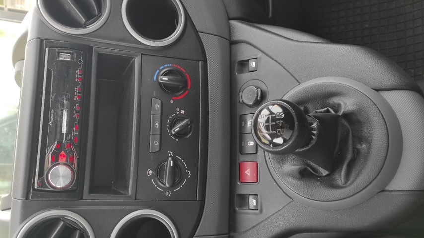 RABLJENO VOZILO CITROEN BERLINGO 1,6 D Mehanički mjenjač DIESEL 27346