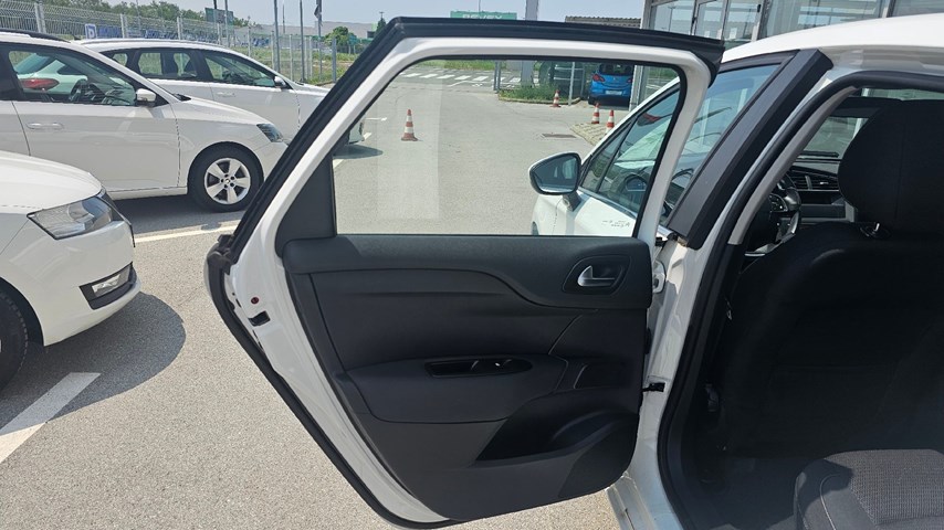 RABLJENO VOZILO CITROEN C4 FEEL BHDI 120 BVM SS Mehanički mjenjač DIESEL 224226
