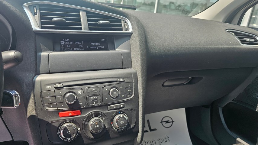 RABLJENO VOZILO CITROEN C4 FEEL BHDI 120 BVM SS Mehanički mjenjač DIESEL 224226
