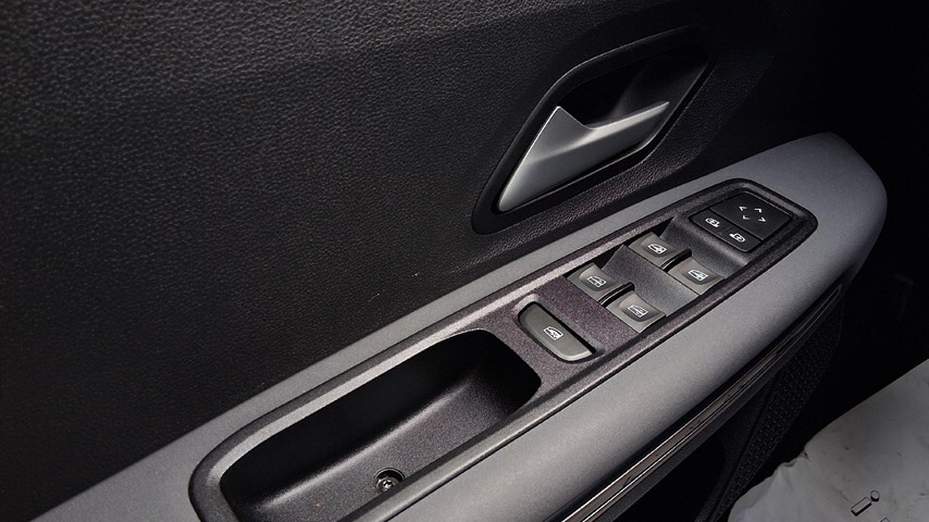 RABLJENO VOZILO DACIA JOGGER 1,0 Mehanički mjenjač BENZIN 224604