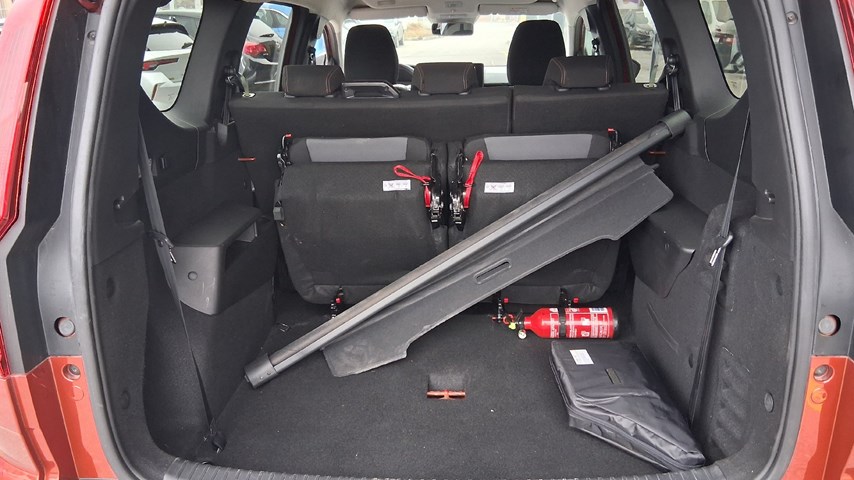 RABLJENO VOZILO DACIA JOGGER 1,0 Mehanički mjenjač BENZIN 224599