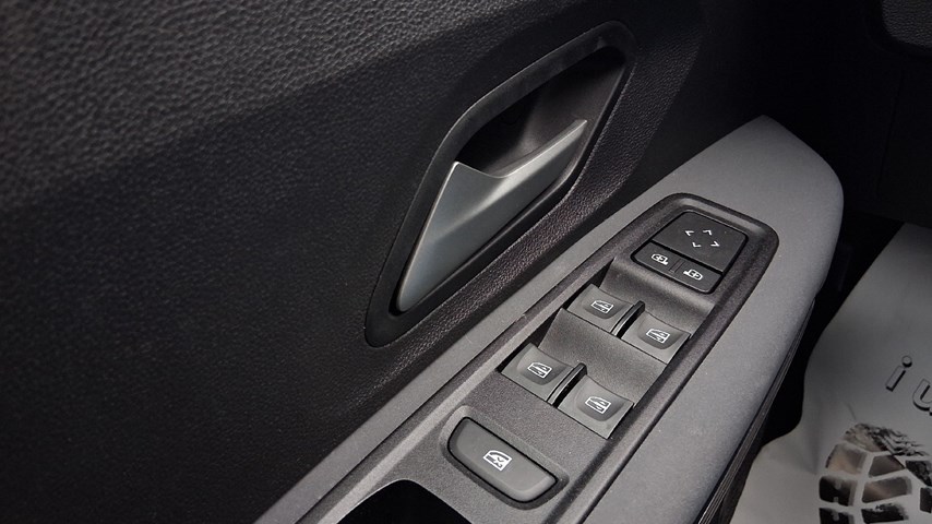 RABLJENO VOZILO DACIA JOGGER 1,0 Mehanički mjenjač BENZIN 224599