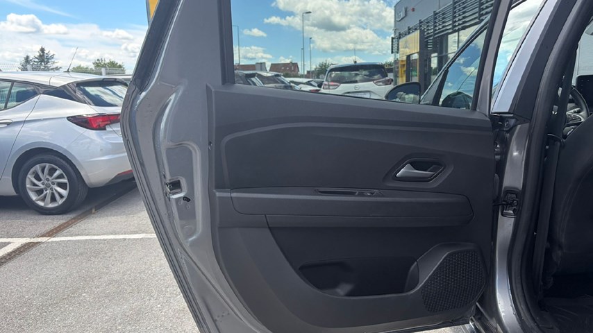 RABLJENO VOZILO DACIA JOGGER 1,0 Mehanički mjenjač BENZIN 224601