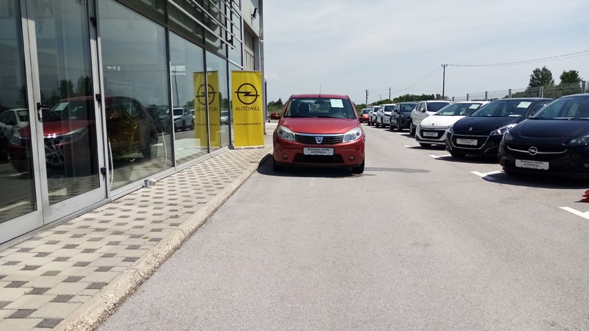 RABLJENO VOZILO DACIA SANDERO 1,2 LAUREATE Mehanički mjenjač BENZIN 223258