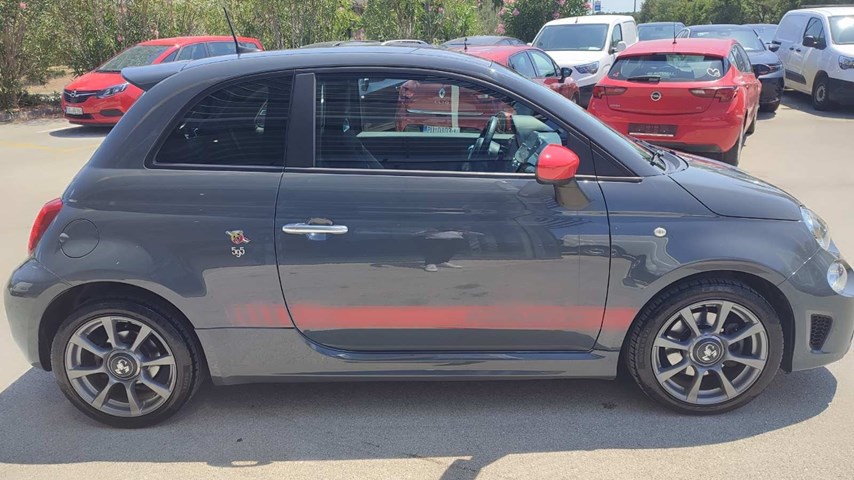RABLJENO VOZILO FIAT ABARTH 500 Mehanički mjenjač BENZIN 27431