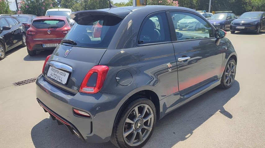 RABLJENO VOZILO FIAT ABARTH 500 Mehanički mjenjač BENZIN 27431