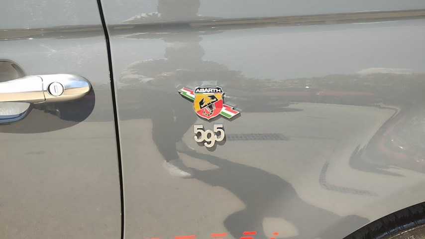 RABLJENO VOZILO FIAT ABARTH 500 Mehanički mjenjač BENZIN 27431