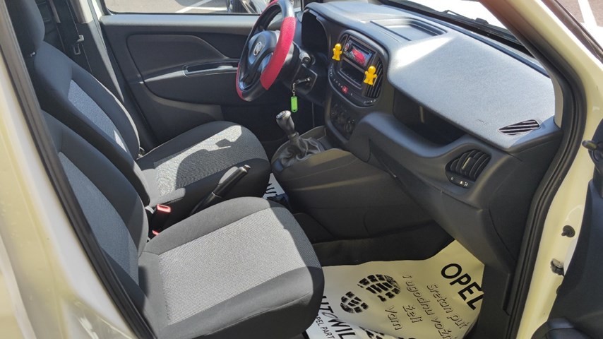 RABLJENO VOZILO FIAT DOBLO CARGO 1.3D Mehanički mjenjač DIESEL 224439