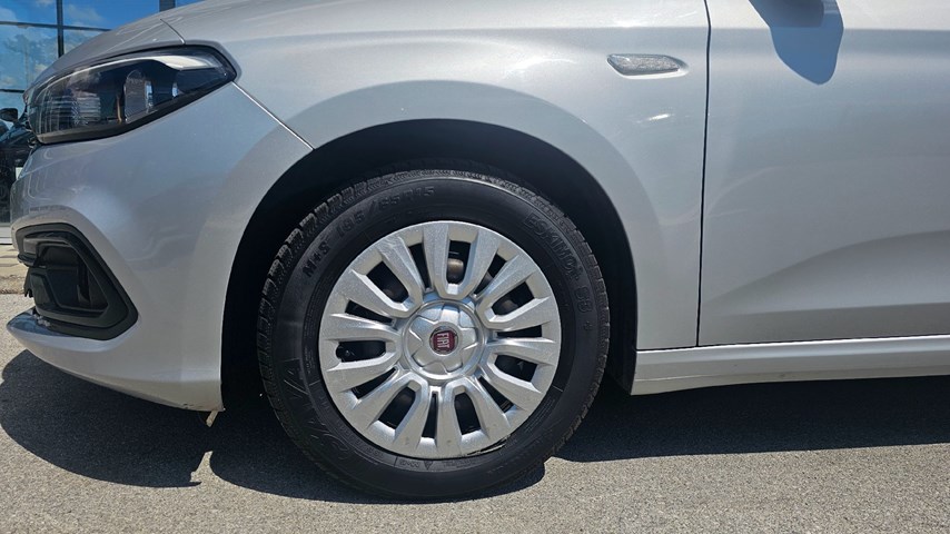 RABLJENO VOZILO FIAT TIPO 1,4 95 HP Mehanički mjenjač BENZIN 224258