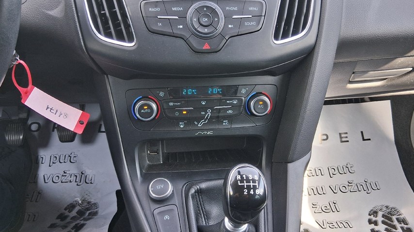 RABLJENO VOZILO FORD FOCUS 1,0 GTDI Mehanički mjenjač BENZIN 81171