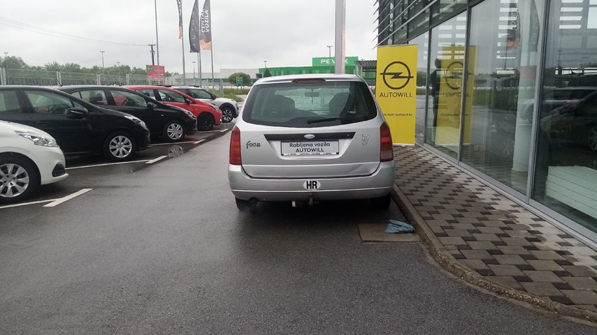 RABLJENO VOZILO FORD FOCUS 1,4 ZETEC Mehanički mjenjač BENZIN 222912