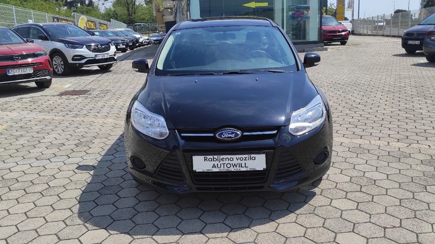 RABLJENO VOZILO FORD FOCUS TURNIER 1,0 T Mehanički mjenjač BENZIN 27254