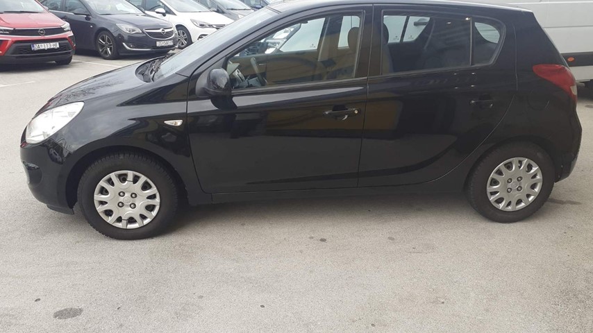 RABLJENO VOZILO HYUNDAI I20 1,2 GL BENZIN