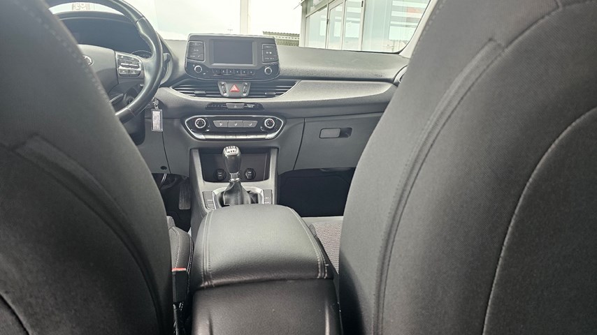 RABLJENO VOZILO HYUNDAI I30 1,4 YES SW Mehanički mjenjač BENZIN 224256