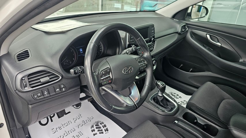 RABLJENO VOZILO HYUNDAI I30 1,4 YES SW Mehanički mjenjač BENZIN 224256