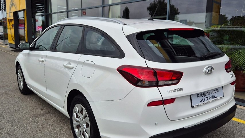 RABLJENO VOZILO HYUNDAI I30 1,4 YES SW Mehanički mjenjač BENZIN 224256