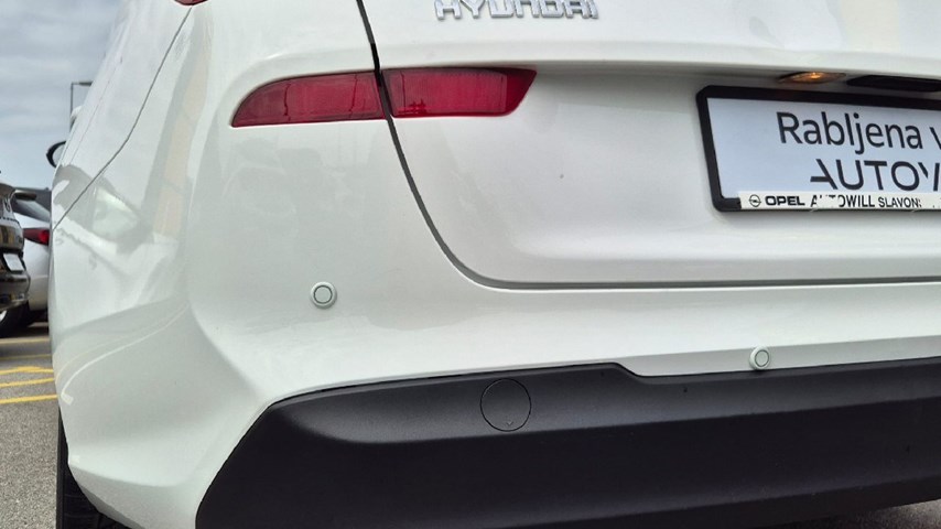 RABLJENO VOZILO HYUNDAI I30 1,4 YES SW Mehanički mjenjač BENZIN 224256