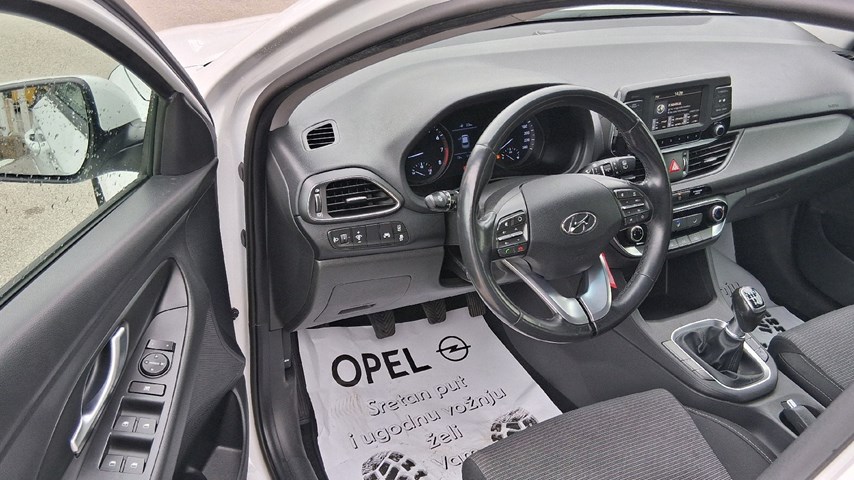 RABLJENO VOZILO HYUNDAI I30 1,4 YES SW Mehanički mjenjač BENZIN 224256