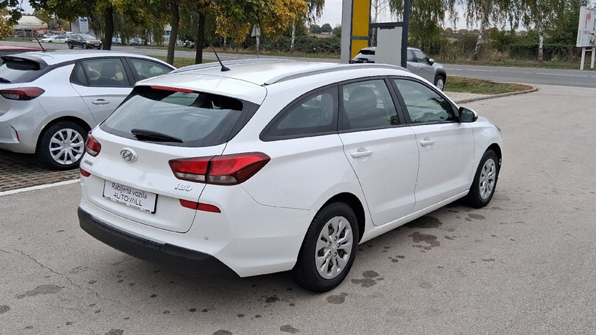 RABLJENO VOZILO HYUNDAI I30 1,4 YES SW Mehanički mjenjač BENZIN 224256