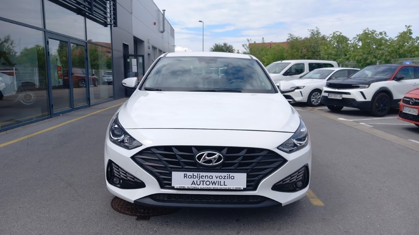 RABLJENO VOZILO HYUNDAI i30 FL 1,5 DPi 110 Mehanički mjenjač BENZIN 224192