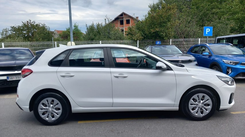 RABLJENO VOZILO HYUNDAI i30 FL 1,5 DPi 110 Mehanički mjenjač BENZIN 224192