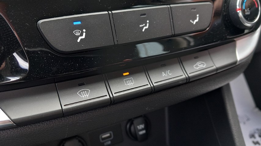 RABLJENO VOZILO HYUNDAI i30 FL 1,5 DPi 110 Mehanički mjenjač BENZIN 224192