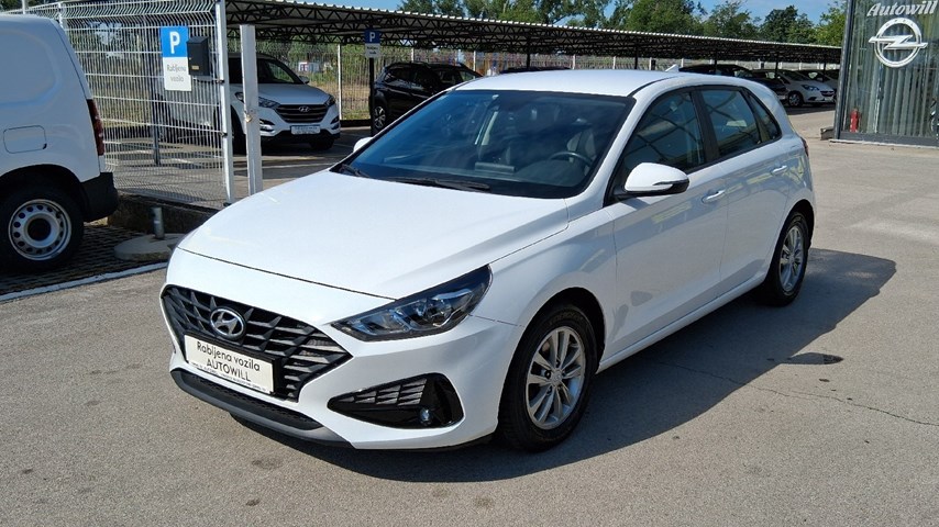 RABLJENO VOZILO HYUNDAI i30 FL 1,6 CRDI 115 Mehanički mjenjač DIESEL 224191