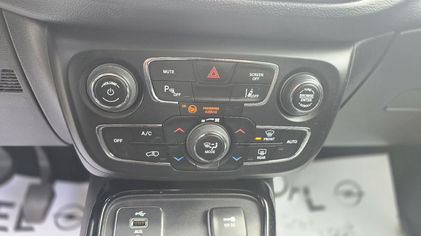 RABLJENO VOZILO JEEP COMPASS 1,6 MJT E6 Mehanički mjenjač DIESEL 27420