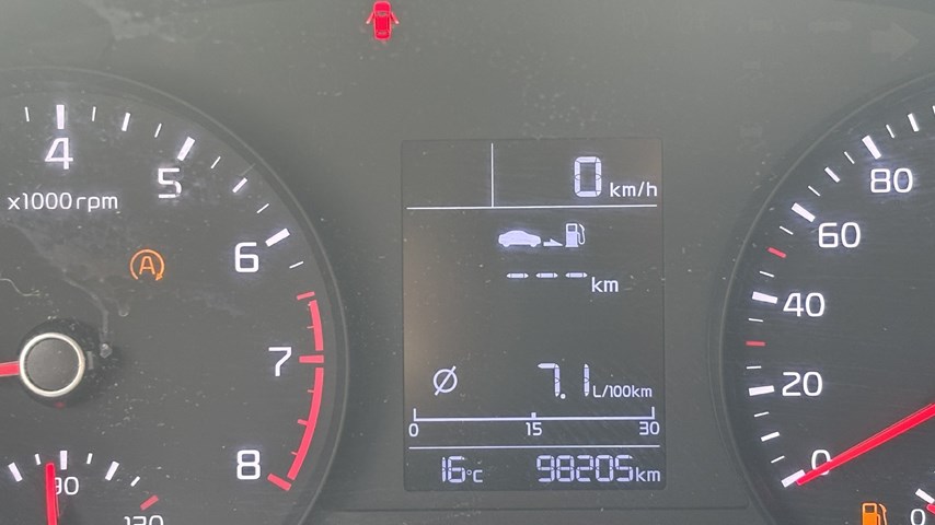 RABLJENO VOZILO KIA STONIC 1,0 Mehanički mjenjač BENZIN 100215