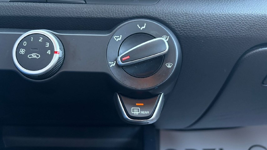 RABLJENO VOZILO KIA STONIC 1,0 Mehanički mjenjač BENZIN 100215