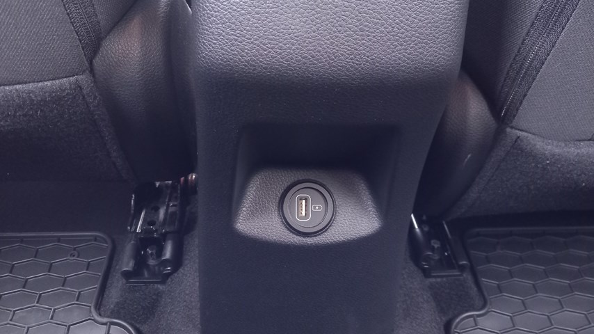 RABLJENO VOZILO KIA STONIC 1,2 GAS LX URBAN Mehanički mjenjač BENZIN 20878