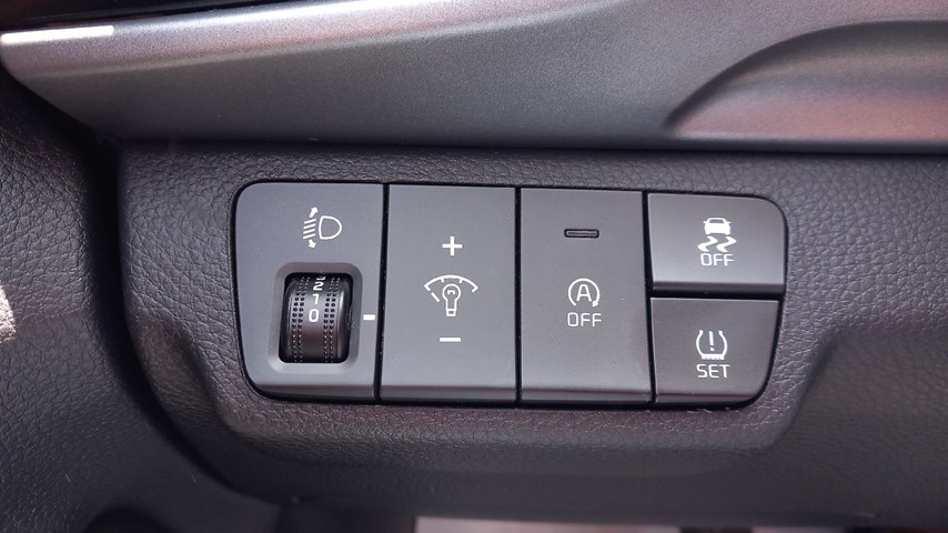 RABLJENO VOZILO KIA STONIC 1,2 GAS LX URBAN Mehanički mjenjač BENZIN 20878