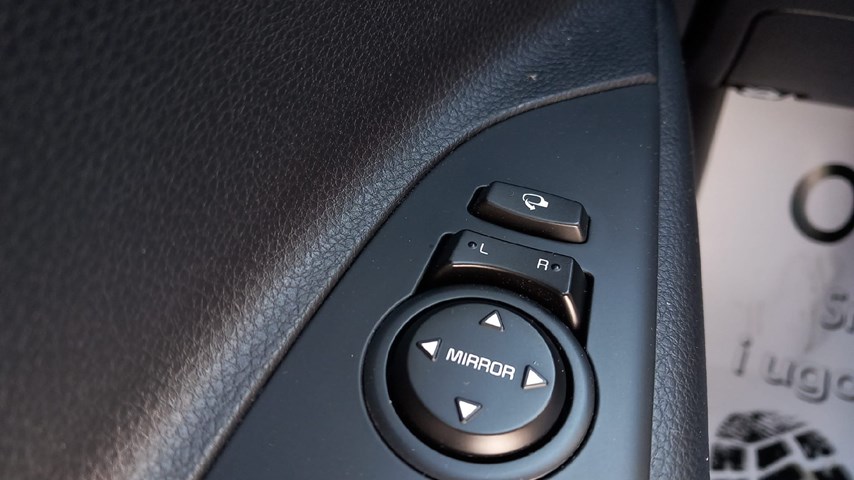 RABLJENO VOZILO KIA STONIC 1,2 GAS LX URBAN Mehanički mjenjač BENZIN 224043