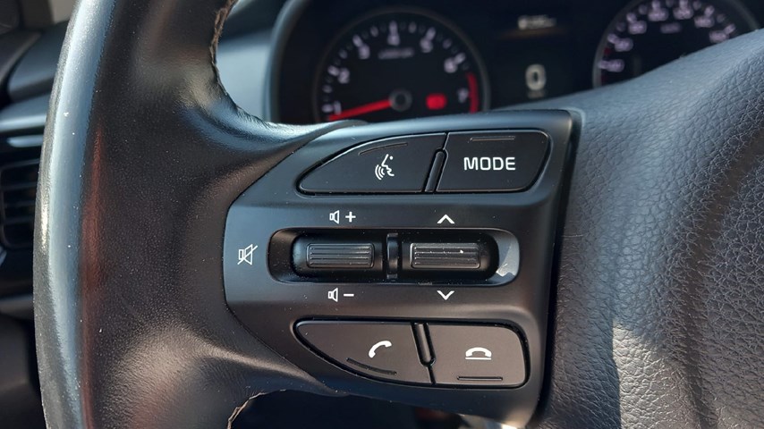 RABLJENO VOZILO KIA STONIC 1,2 GAS LX URBAN Mehanički mjenjač BENZIN 224043