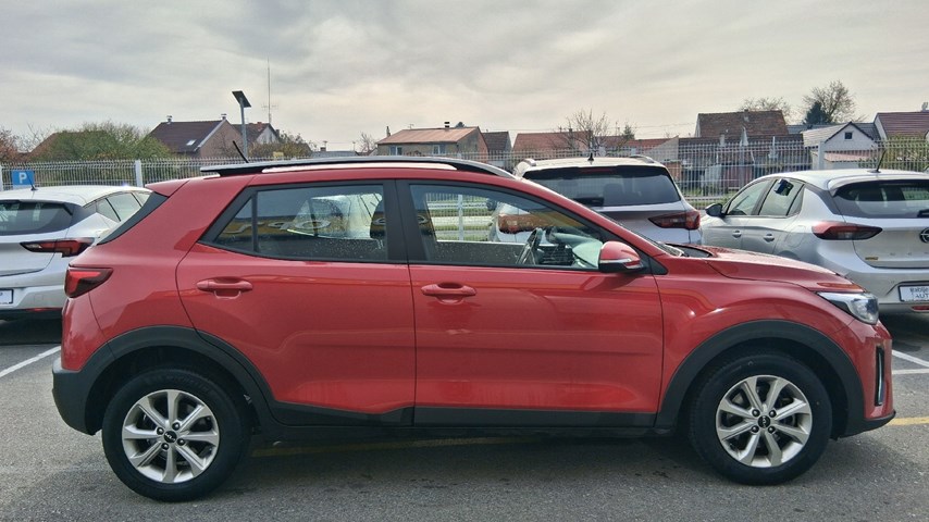 RABLJENO VOZILO KIA STONIC 1,2 GAS LX URBAN Mehanički mjenjač BENZIN 224088