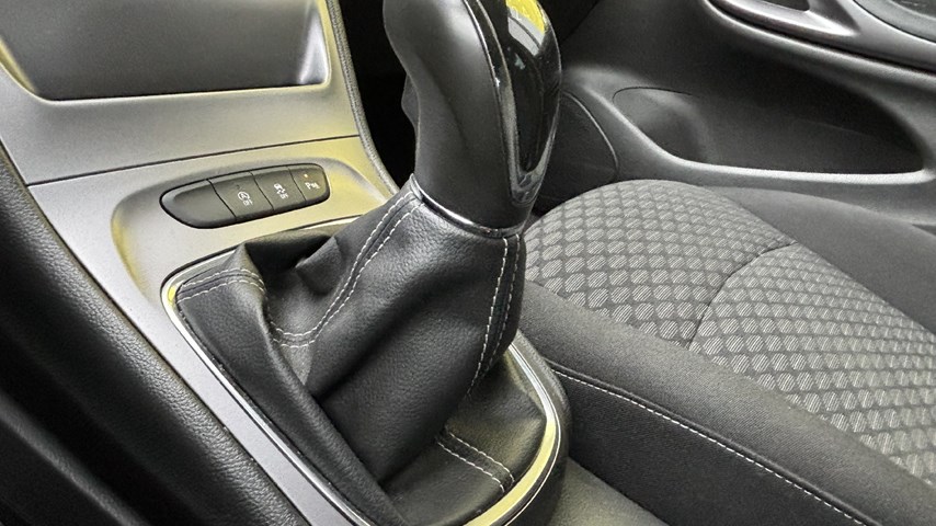 RABLJENO VOZILO OPEL ASTRA 1,0 16V ENJOY Mehanički mjenjač BENZIN 224612