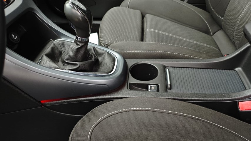 RABLJENO VOZILO OPEL ASTRA 1.4 ENJOY TURBO Mehanički mjenjač BENZIN 224388