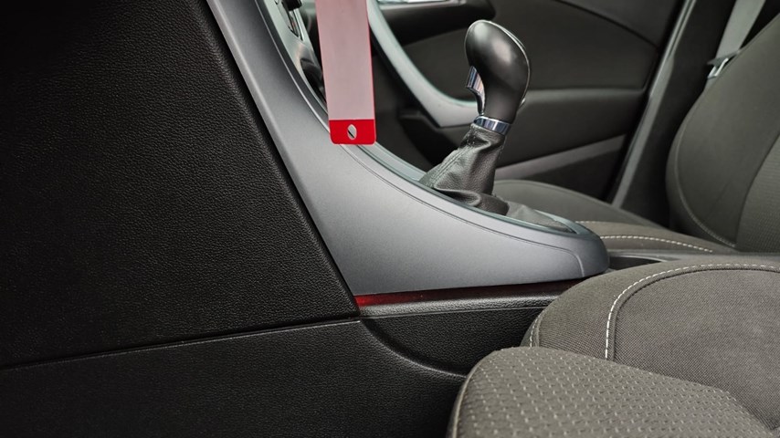 RABLJENO VOZILO OPEL ASTRA 1.4 ENJOY TURBO Mehanički mjenjač BENZIN 224388