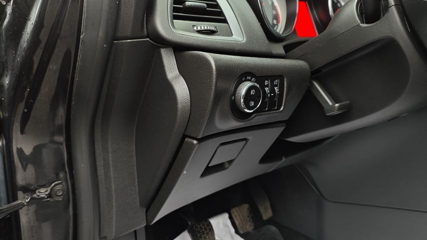 RABLJENO VOZILO OPEL ASTRA 1.4 ENJOY TURBO Mehanički mjenjač BENZIN 224388