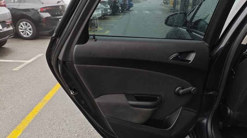 RABLJENO VOZILO OPEL ASTRA 1.4 ENJOY TURBO Mehanički mjenjač BENZIN 224388