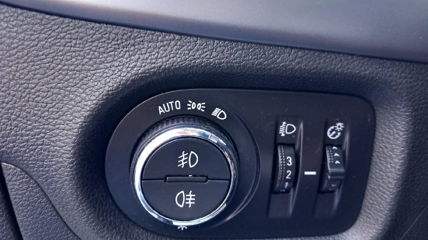 RABLJENO VOZILO OPEL ASTRA 1,5 DVH Mehanički mjenjač DIESEL 65741