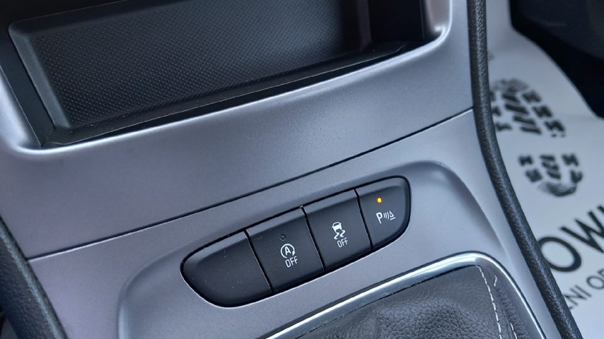 RABLJENO VOZILO OPEL ASTRA 1,5 DVH Mehanički mjenjač DIESEL 65742