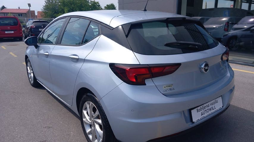 RABLJENO VOZILO OPEL ASTRA 1,5 DVH Mehanički mjenjač DIESEL 65743
