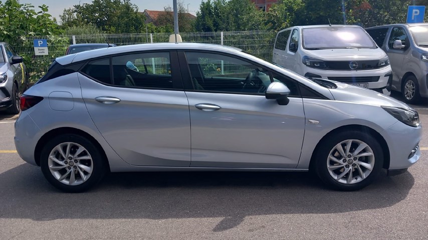 RABLJENO VOZILO OPEL ASTRA 1,5 DVH Mehanički mjenjač DIESEL 65743