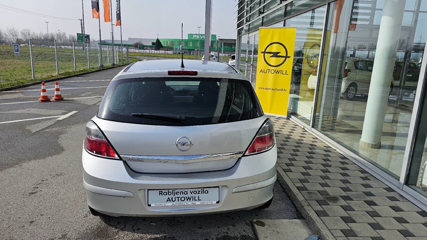 RABLJENO VOZILO OPEL ASTRA 1.6 Mehanički mjenjač BENZIN 223795