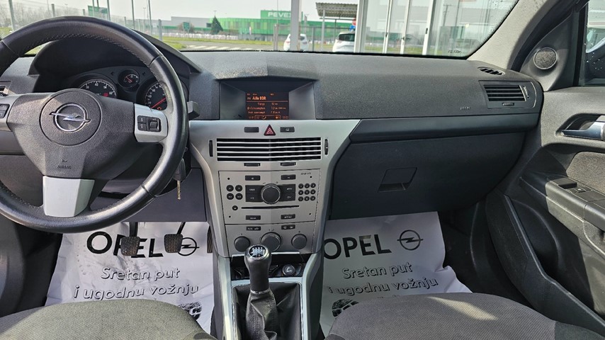 RABLJENO VOZILO OPEL ASTRA 1.6 Mehanički mjenjač BENZIN 223795