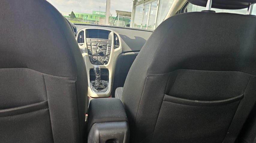 RABLJENO VOZILO OPEL ASTRA 1,7 CDTI Mehanički mjenjač DIESEL 224270
