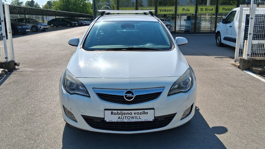 RABLJENO VOZILO OPEL ASTRA 1,7 CDTI Mehanički mjenjač DIESEL 224270