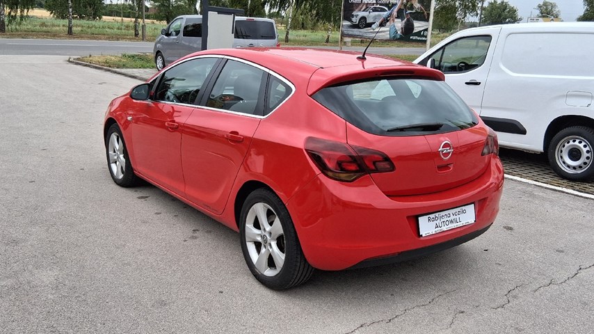 RABLJENO VOZILO OPEL ASTRA 1,7 CDTI SPORT Mehanički mjenjač DIESEL 20889
